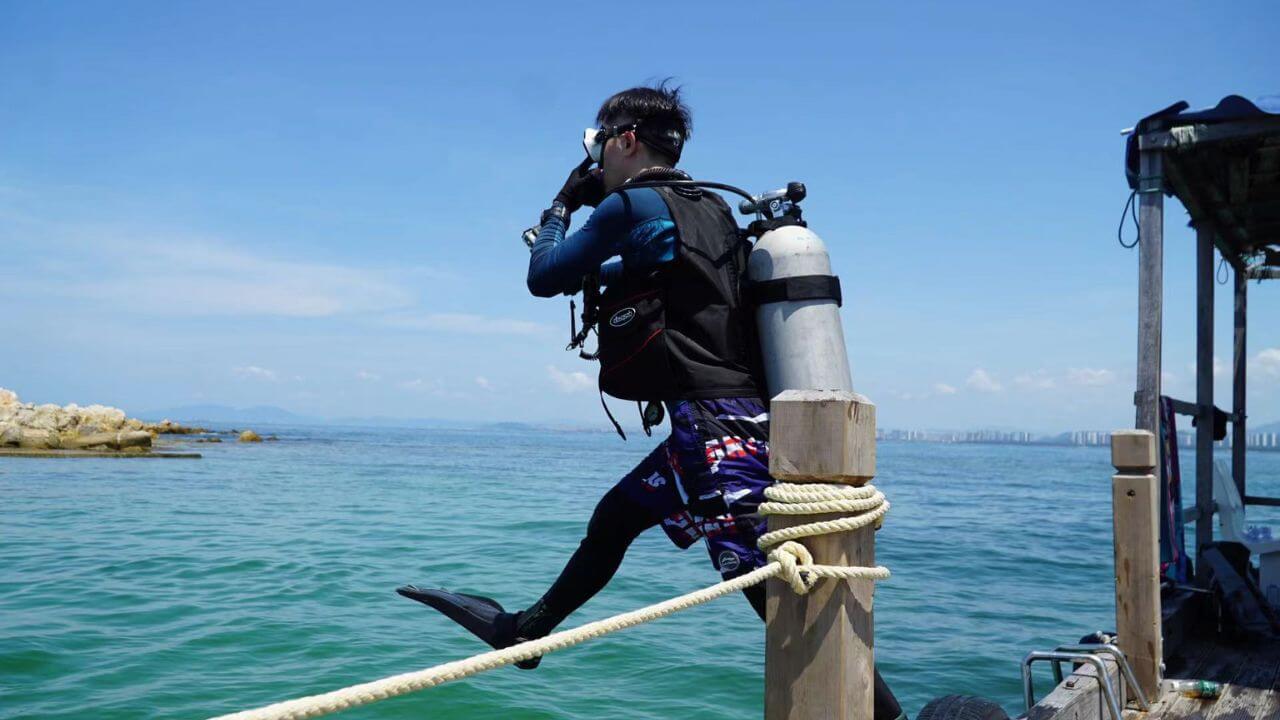 Diving in Hainan