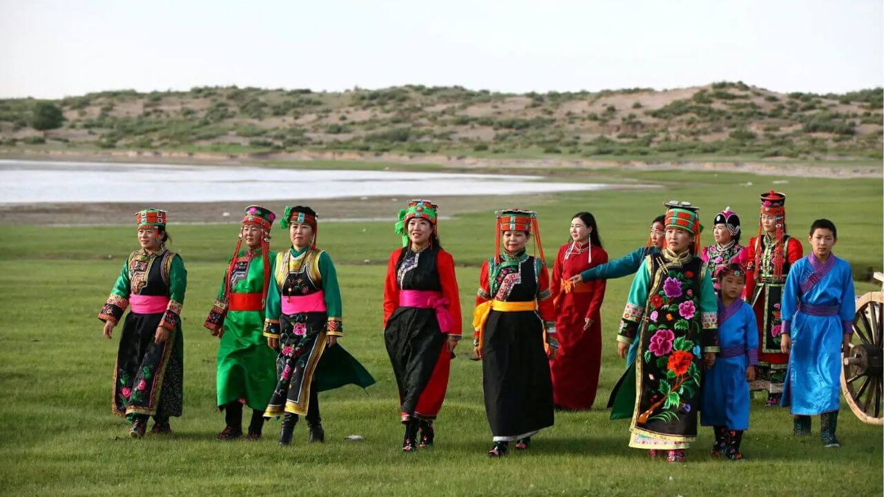 Mongolian Costumes as Cultural Symbols