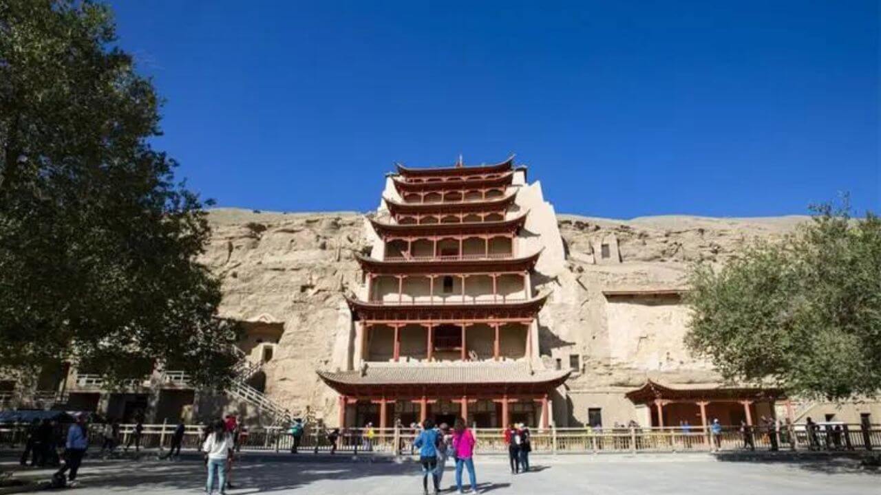 Facts about Mogao Grottoes