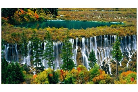 waterfall in jiuzhaigou