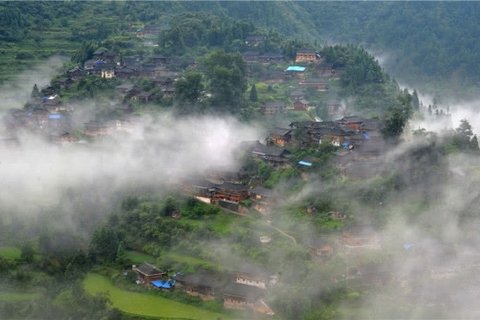 village on the way to Jiaomeng