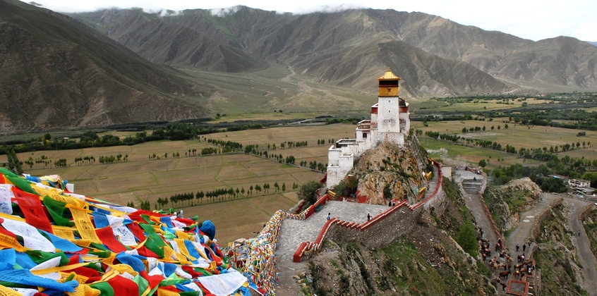 Sichuan Yunnan Tibet Tour