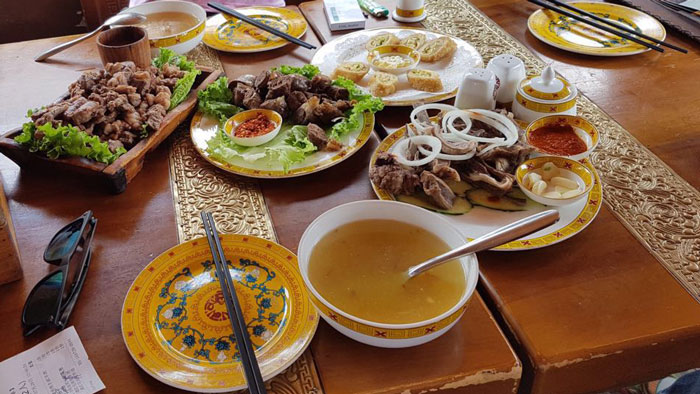 Food at Lhasa Makye Ame restaurant