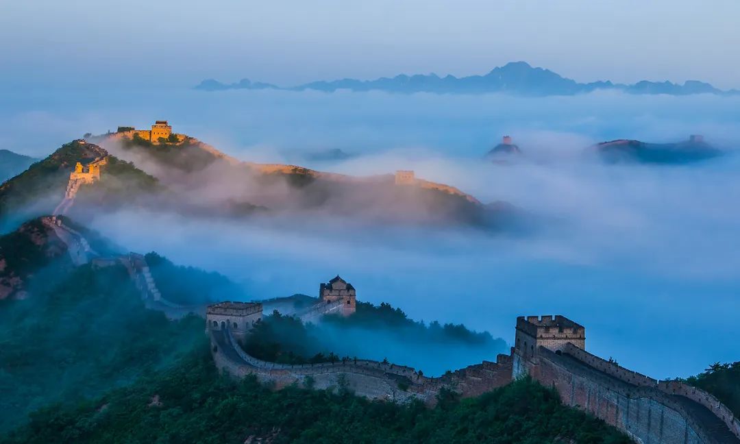 Misty Great wall