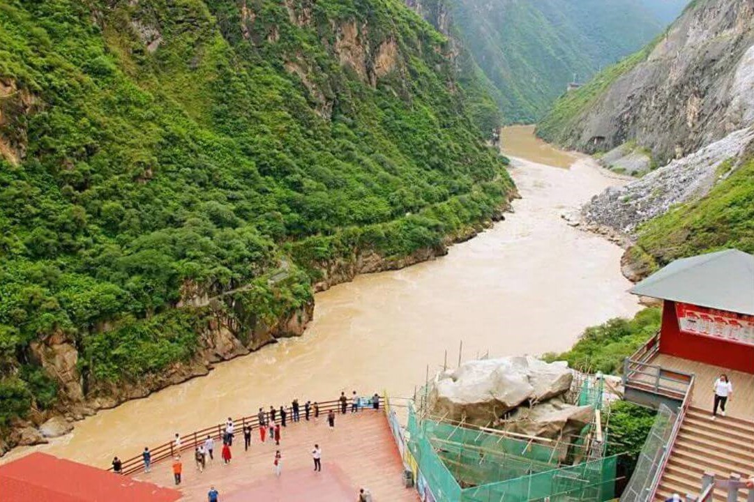 The Three Gorges of Tiger Leaping Gorge