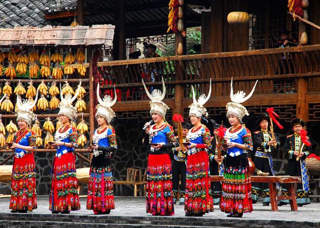 Guizhou Minority People Dancing