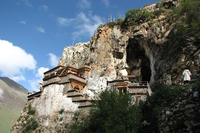Lhasa Drak Yerpa Hermitage