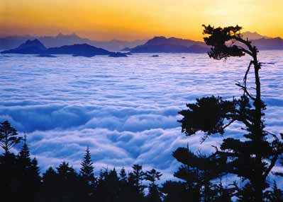 Sichuan Mount Emei Sunrise