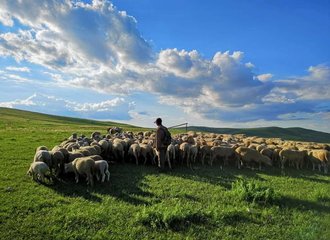 nomad-herders-huitengxile-grasslands