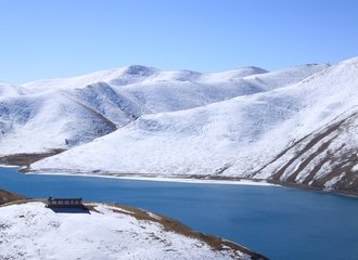Yamdrok Lake Winter Tibet