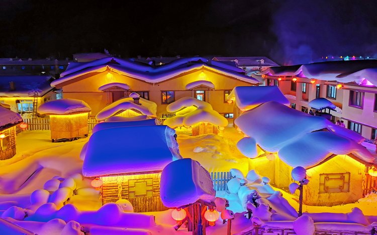 china-snow-town-night-view