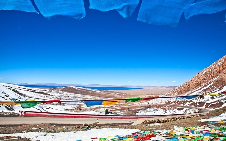 Largen-la pass Tibet
