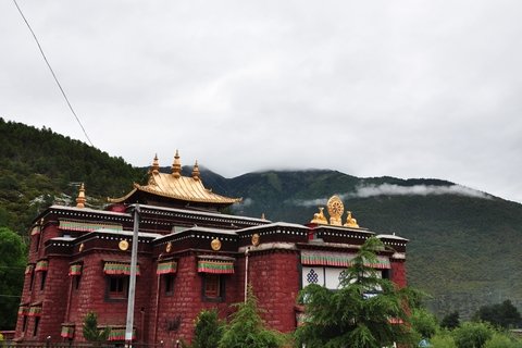 Nyingchi Lamaling Monastery