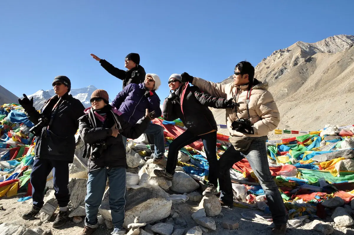 Windhorsetour’s clients travels to Everest base camp in late April