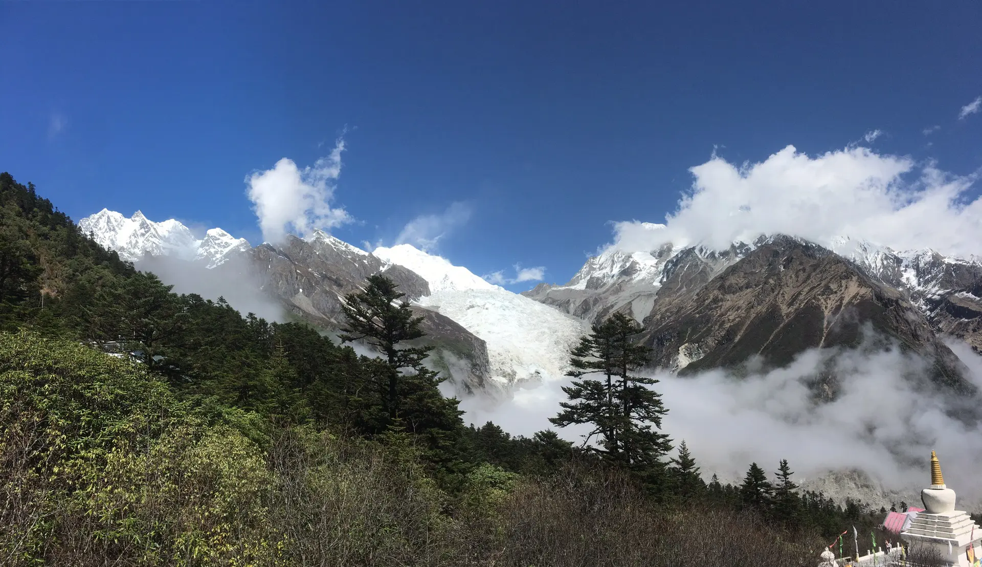 Hailuogou Glacier Camp 4 Icefall