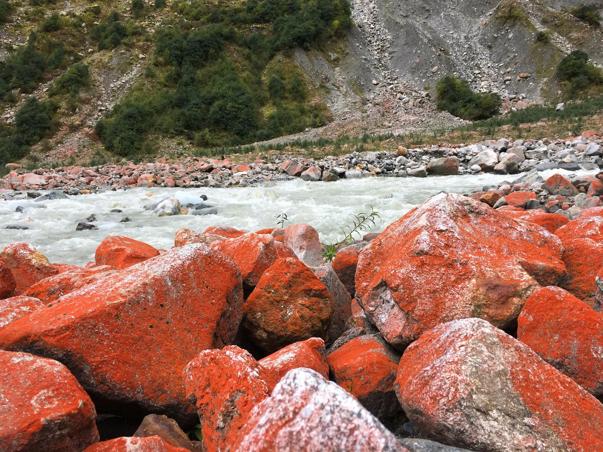 Red stone beach Hailuogou Glacier