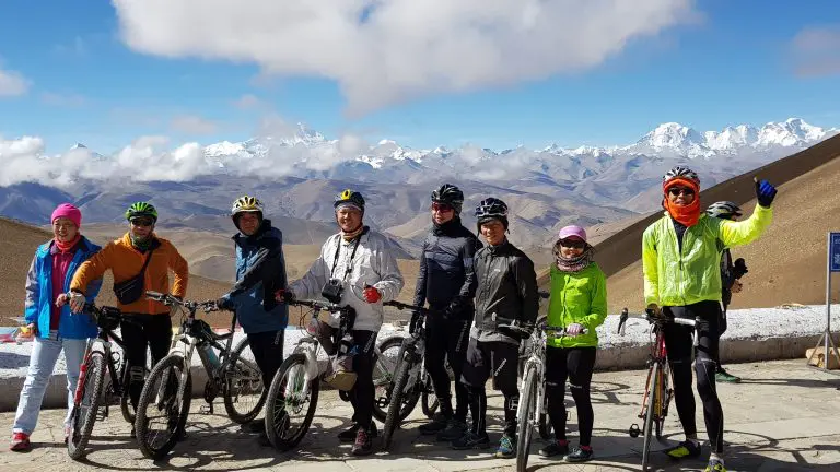 Gawula pass cycling group