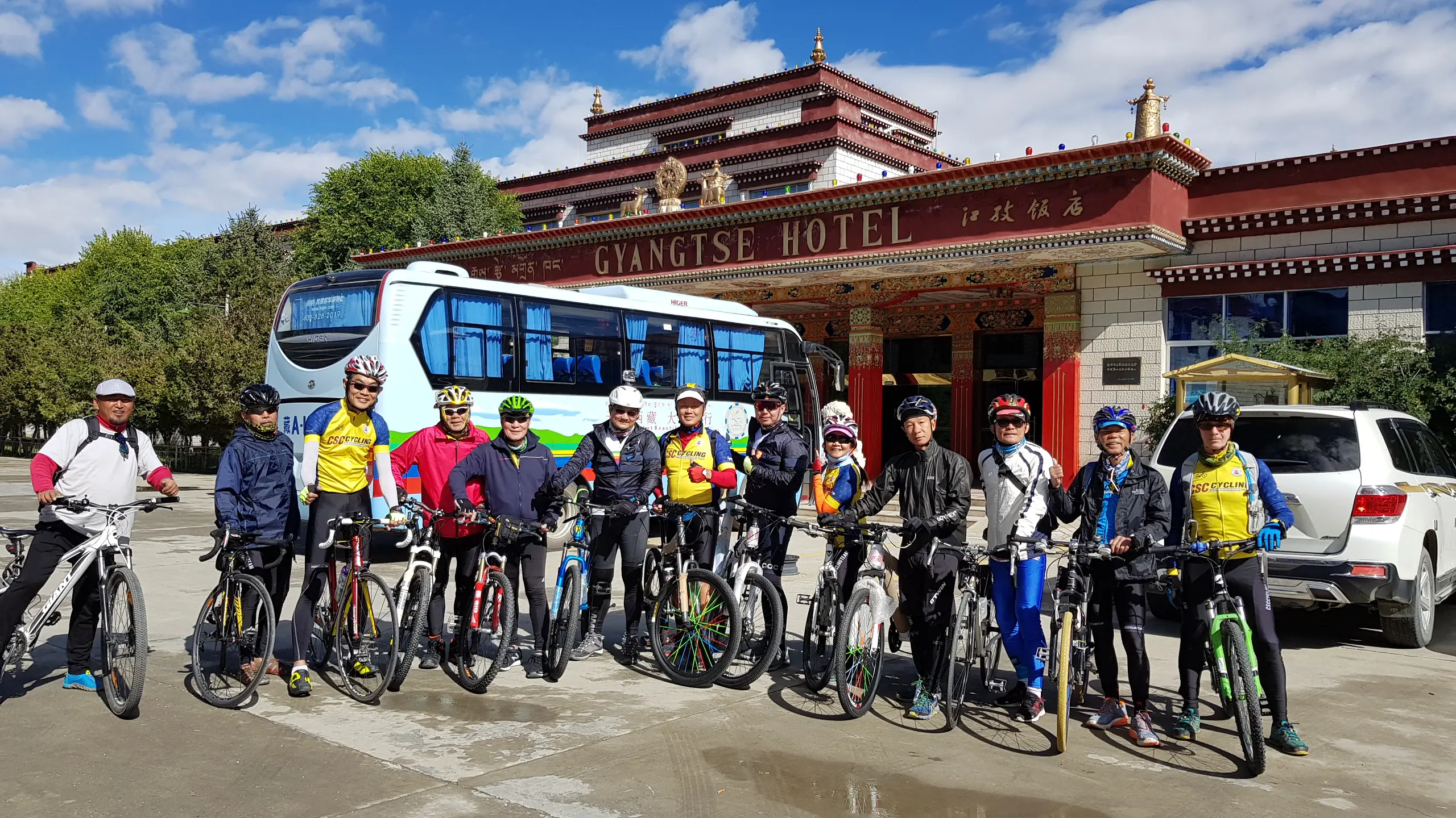 Cycling group in Gyantse