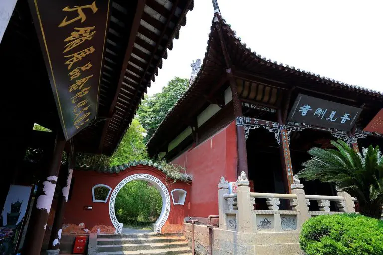 Langzhong Zhangfei Temple
