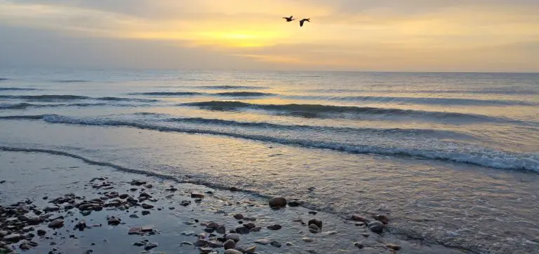 Sunset at Qinghai lake