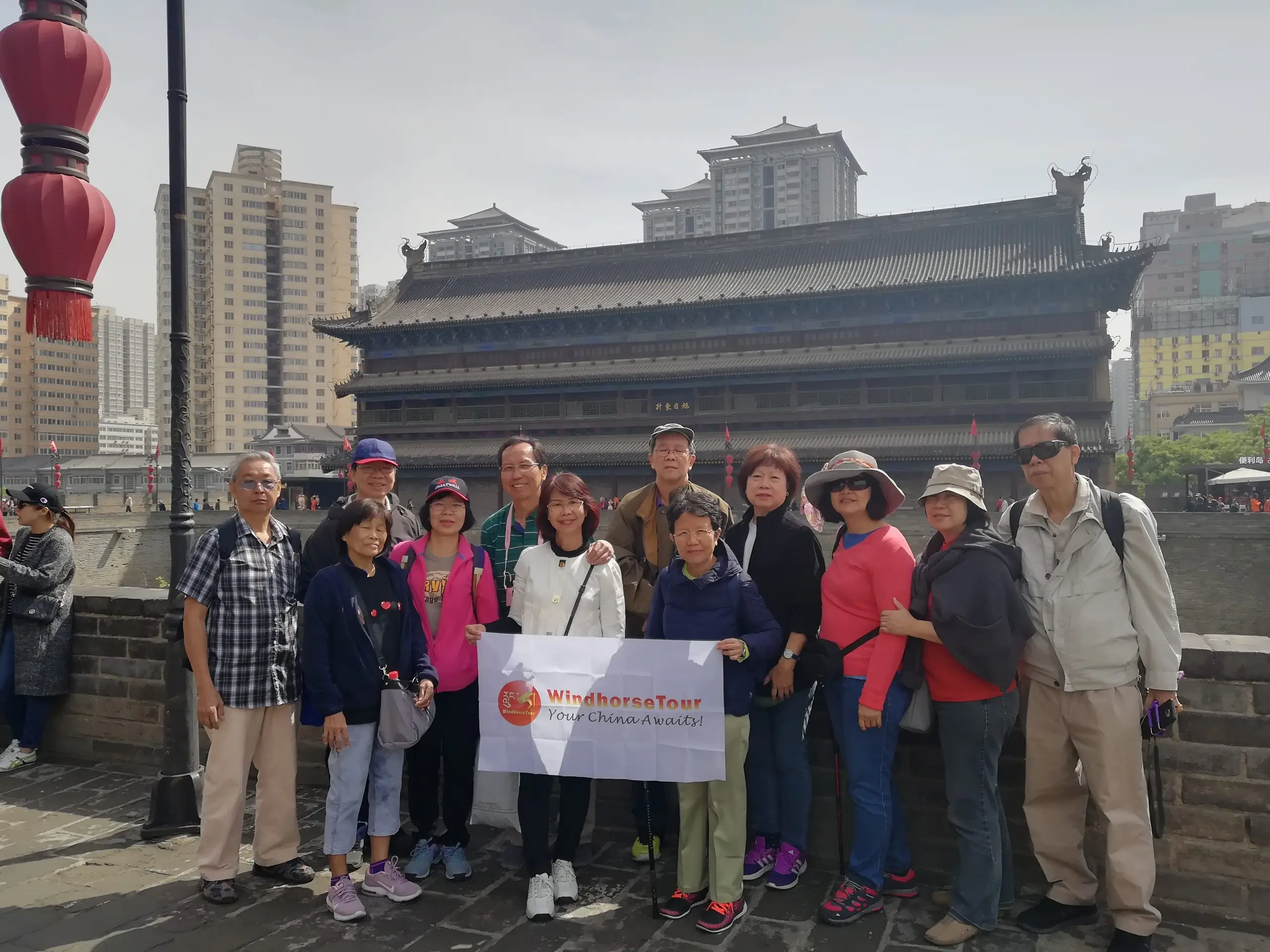 Clients on Xian city wall