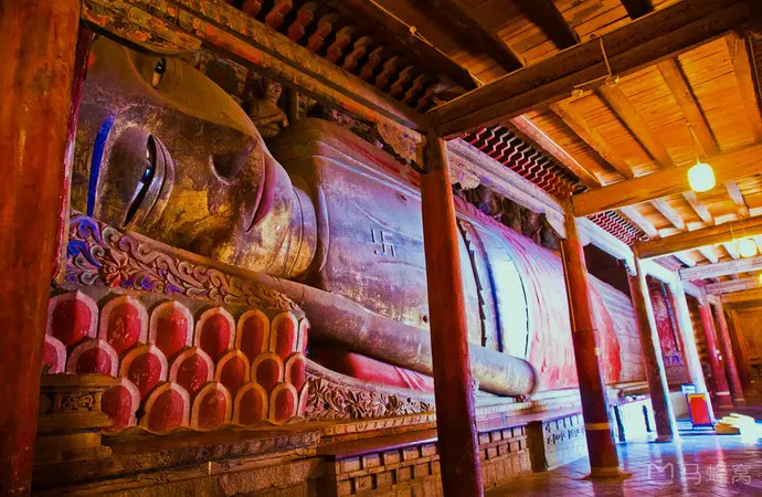 zhangye_giant_buddha_temple