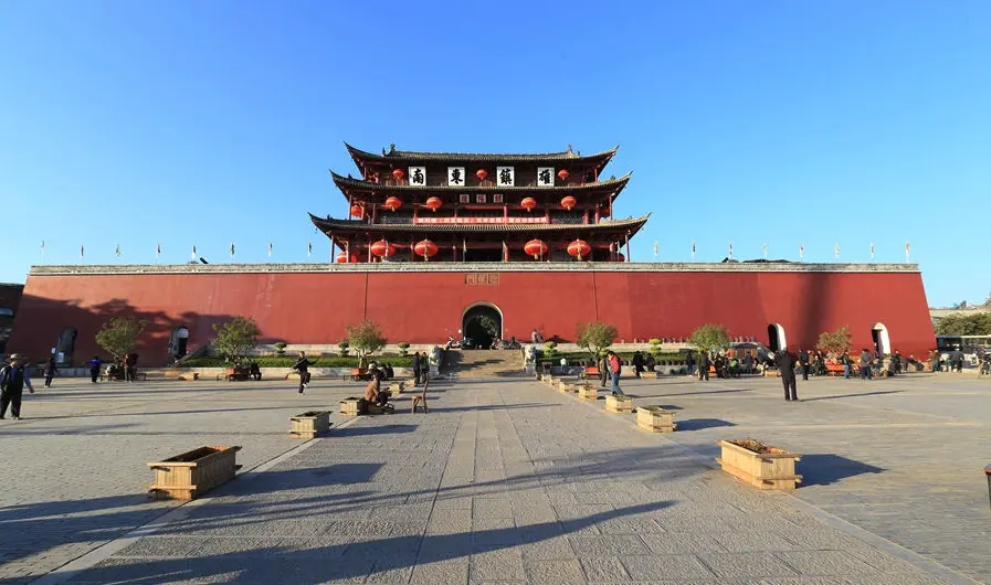 Chaoyang Gateway Arch Jianshui