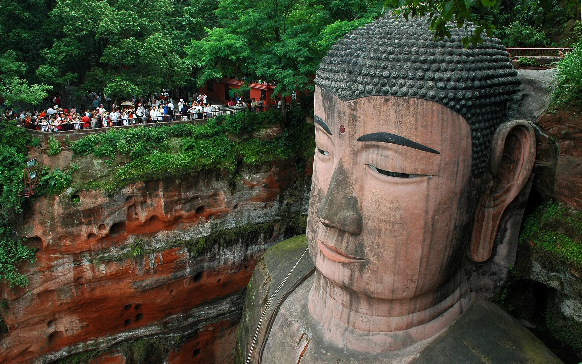 Mount Emei, Leshan Tours