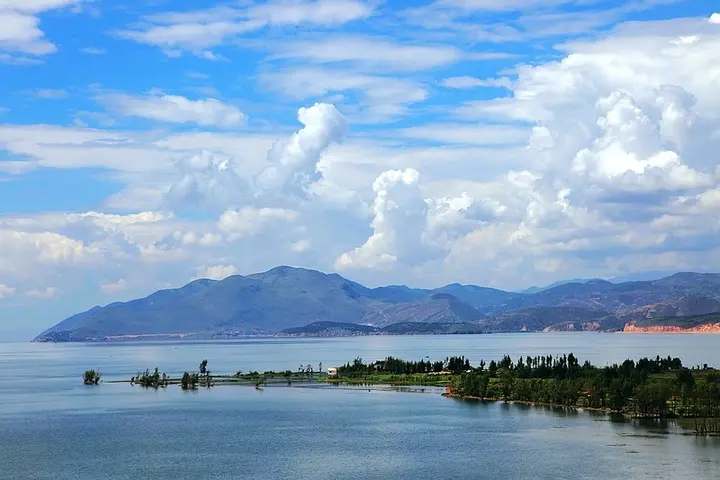Erhai Lake Dali