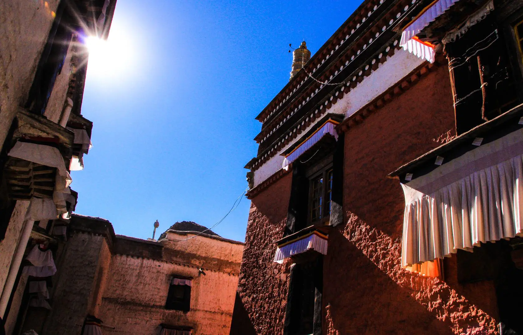 Tashilunpo Monastery under sunlight