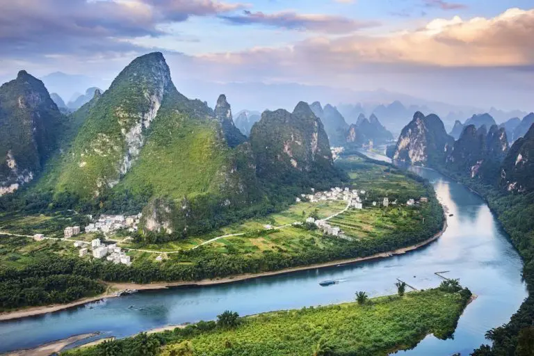 Xiang Gong Hill in Yangshuo – scenic overlook of the Li River and karst mountains