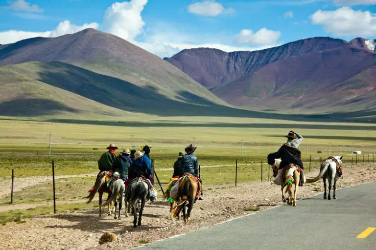 Way to Nagchu from Namtso