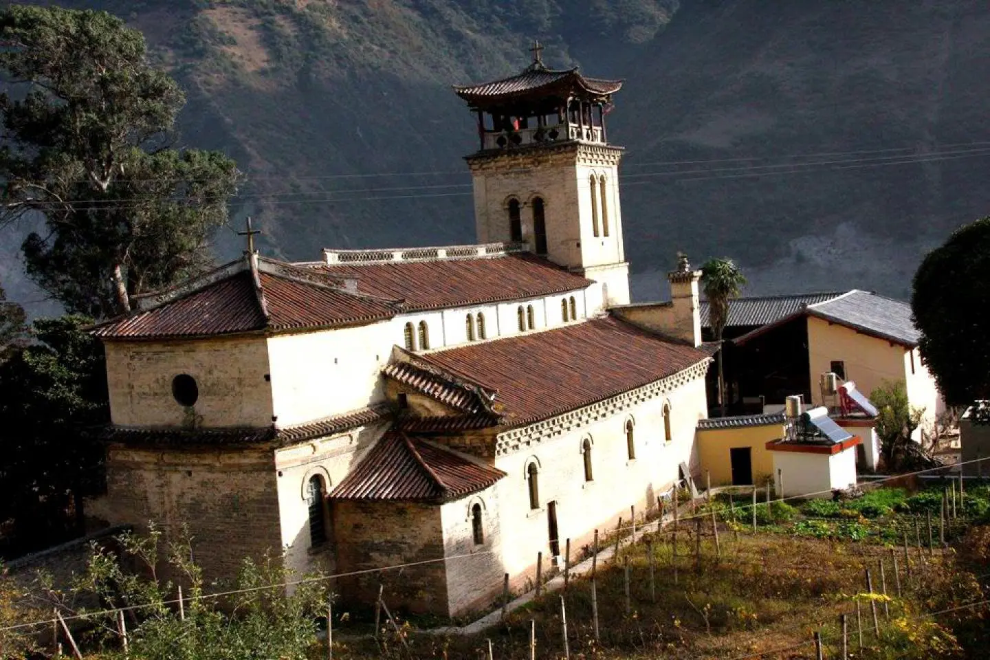 Cizhong Catholic Church