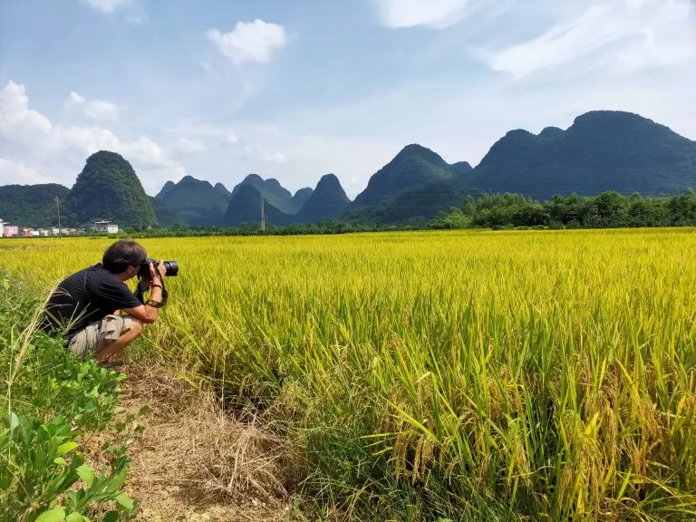 Picturesque Yangshuo countryside scenery