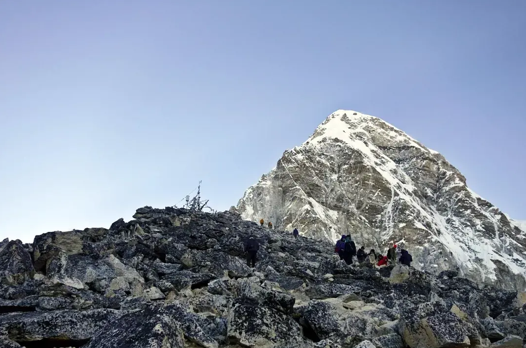 Snow-capped peaks on EBC trek Nepal