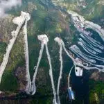 Bends on the way from Chengdu to Kangding