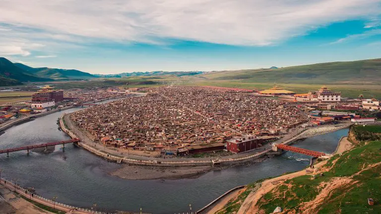 Yarchen Monastery