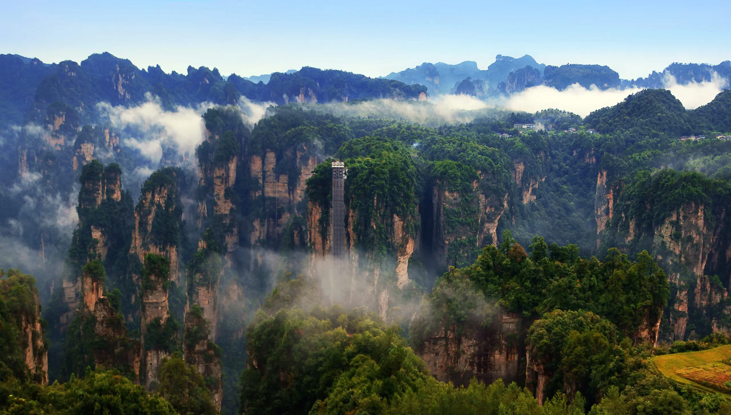 Bailong Elevator Cliff View, Zhangjiajie National Forest Park