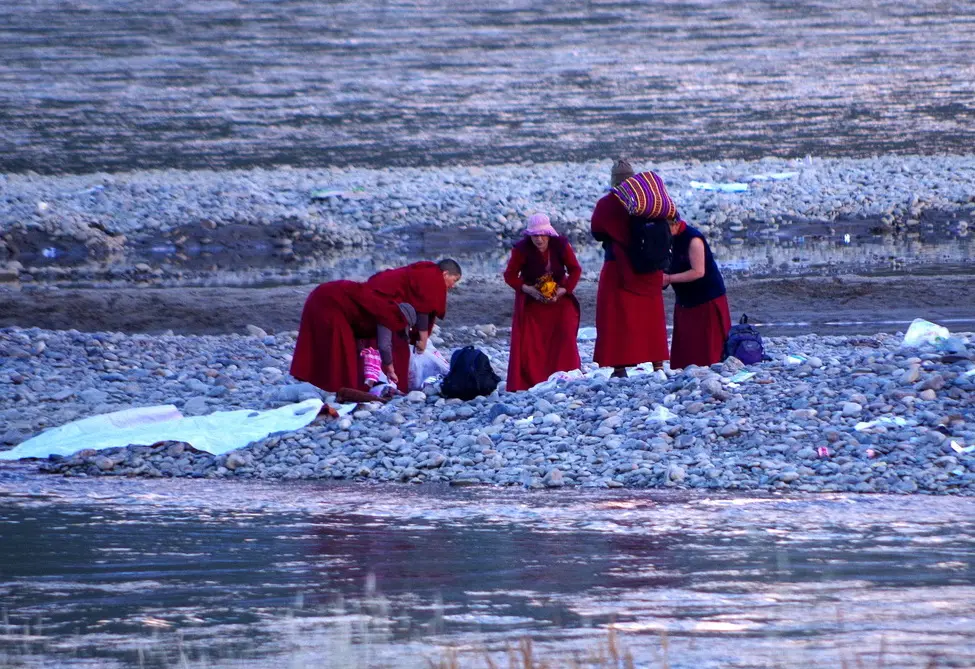 Tibet Bathing festival