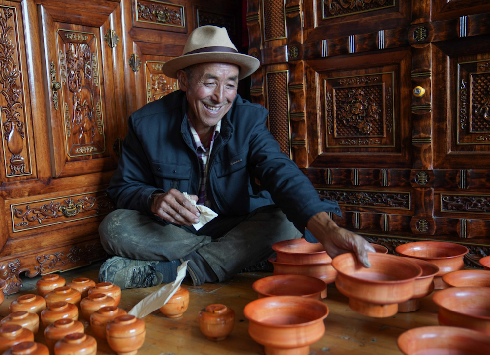 Wooden bowl made in Purang