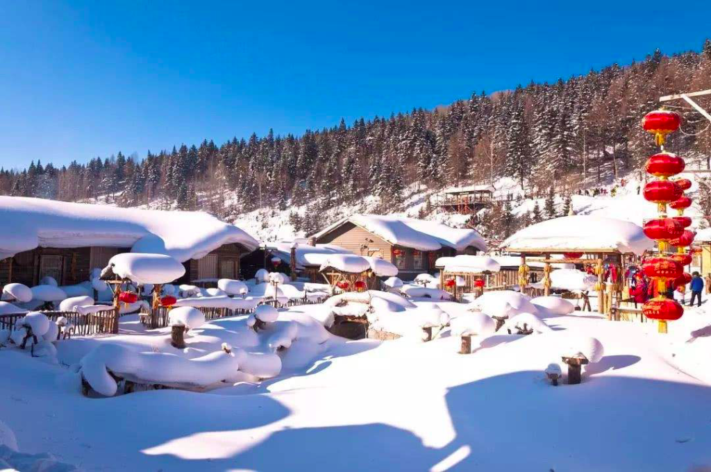 China Snow town winter views - best place to go in winter near harbin