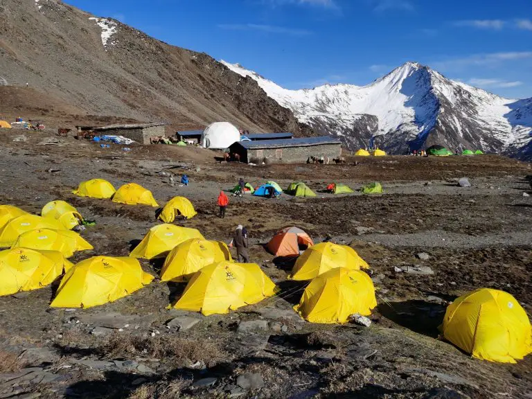 mount siguniang dafeng base camp