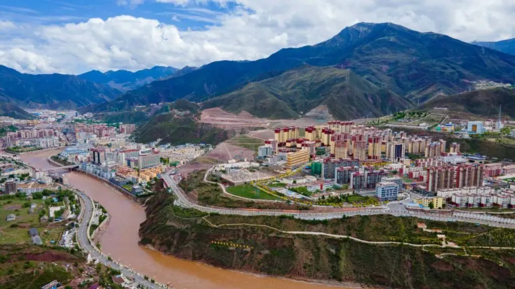 Chamdo Town in eastern tibet, Kham tibet