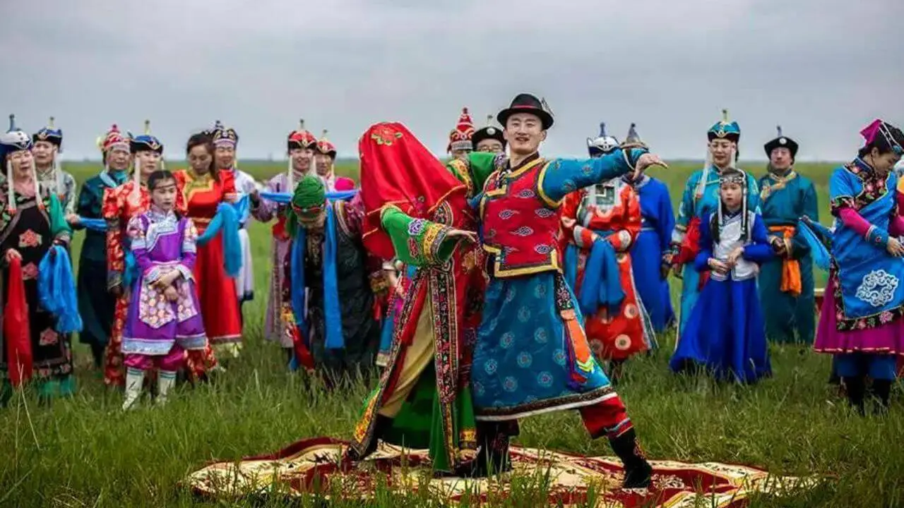 Conclusion of the Chinese Mongolian Wedding Customs
