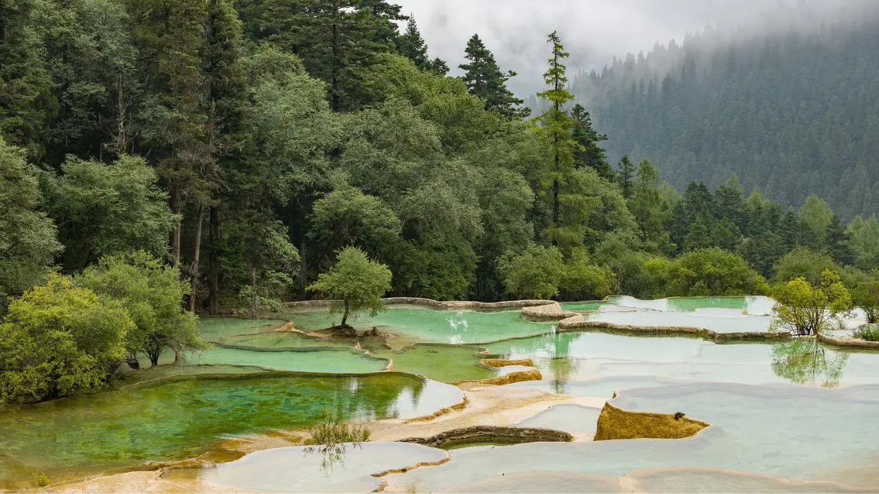 Major Attractions at Huanglong National Park