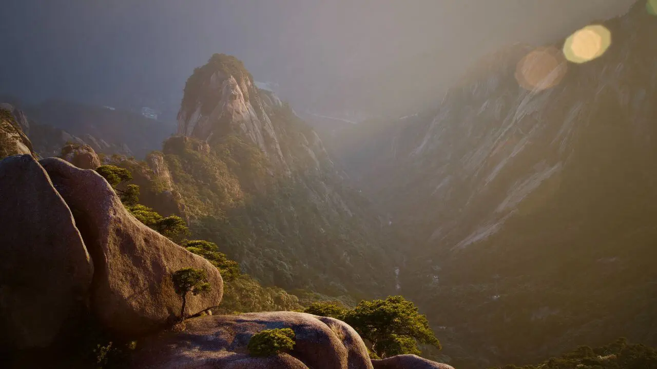 Photography of the Beautiful Mount Huangshan