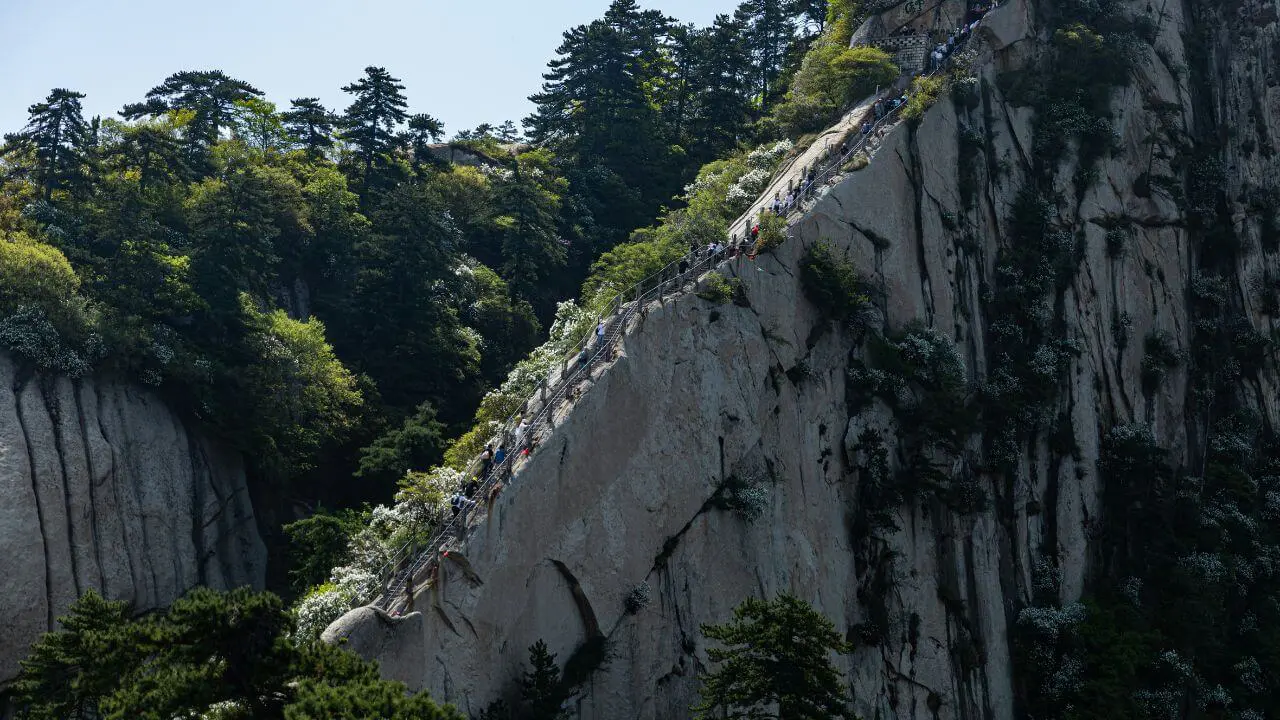 visit mount huashan
