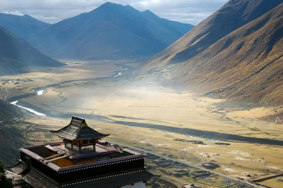 Visiting Tibet in October