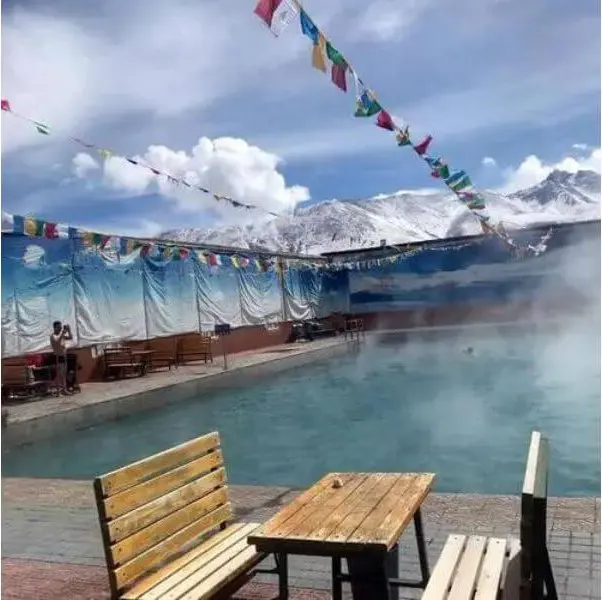 Yangpachen Hot Spring