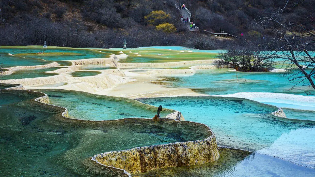 Major Attractions in Huanglong